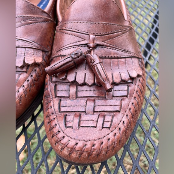 Giorgio Brutini Men's Brown Leather Slip-on Loafers with Tassels - Picture 4 of 8